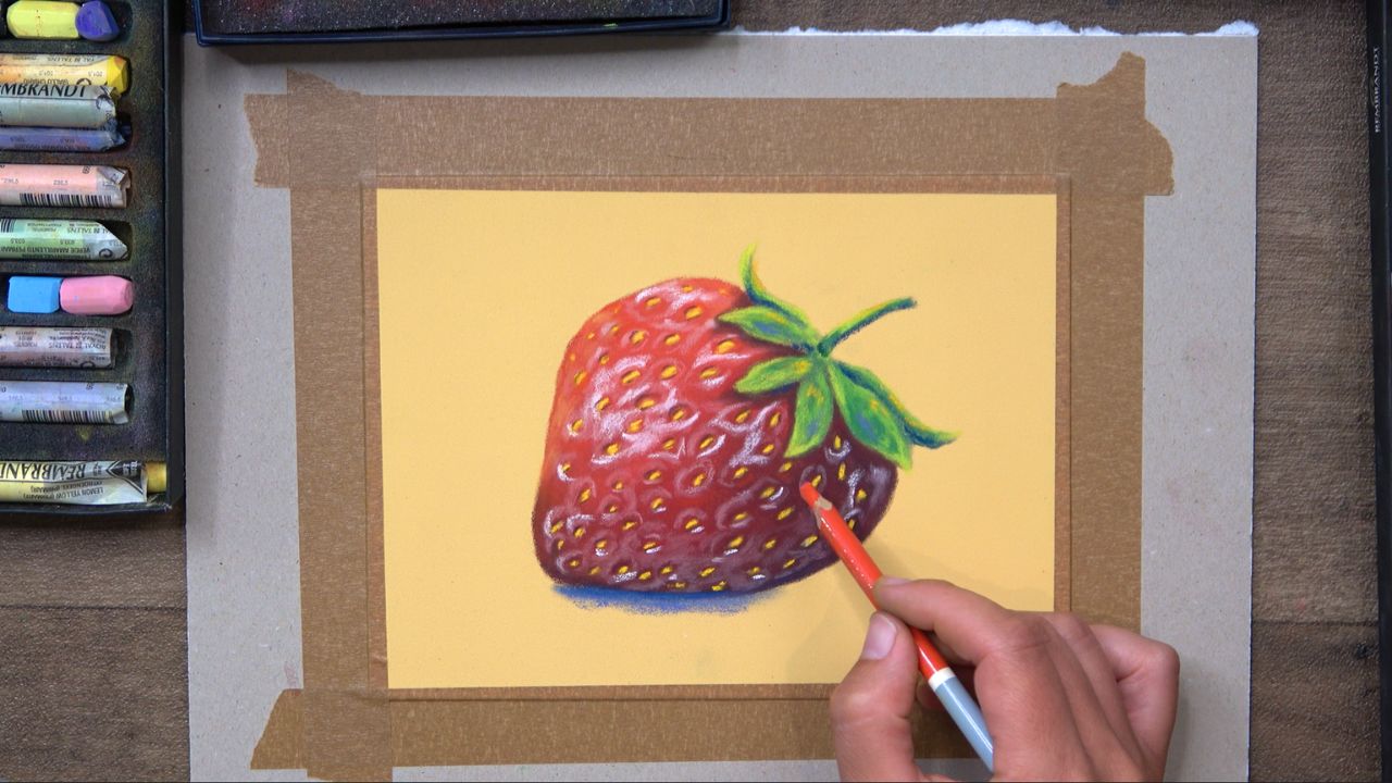 Cours d'une fraise pour débutant aux pastels secs par Céline Vasseur